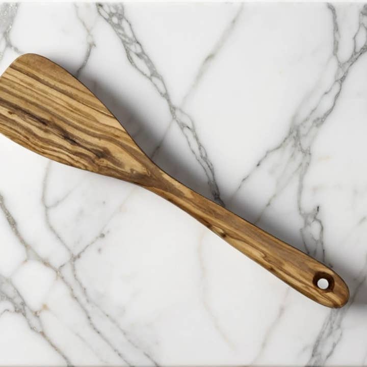 Olive Wood Flat spatula for wholesale by Carré Olive Wood