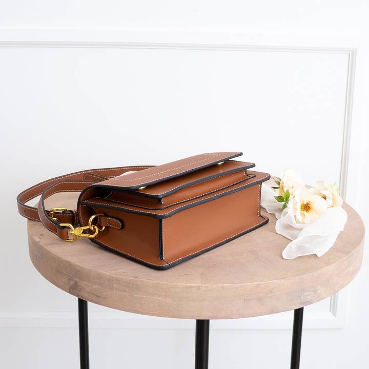 AALLYN – Großhandel Umhängetasche - Damen – Ingrid Umhängetasche - Leder7