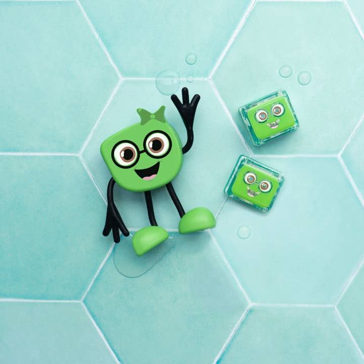 Glo Pals - Wholesale Light-Up Toy - Kids & Baby - Glo Pals Pippa Character2