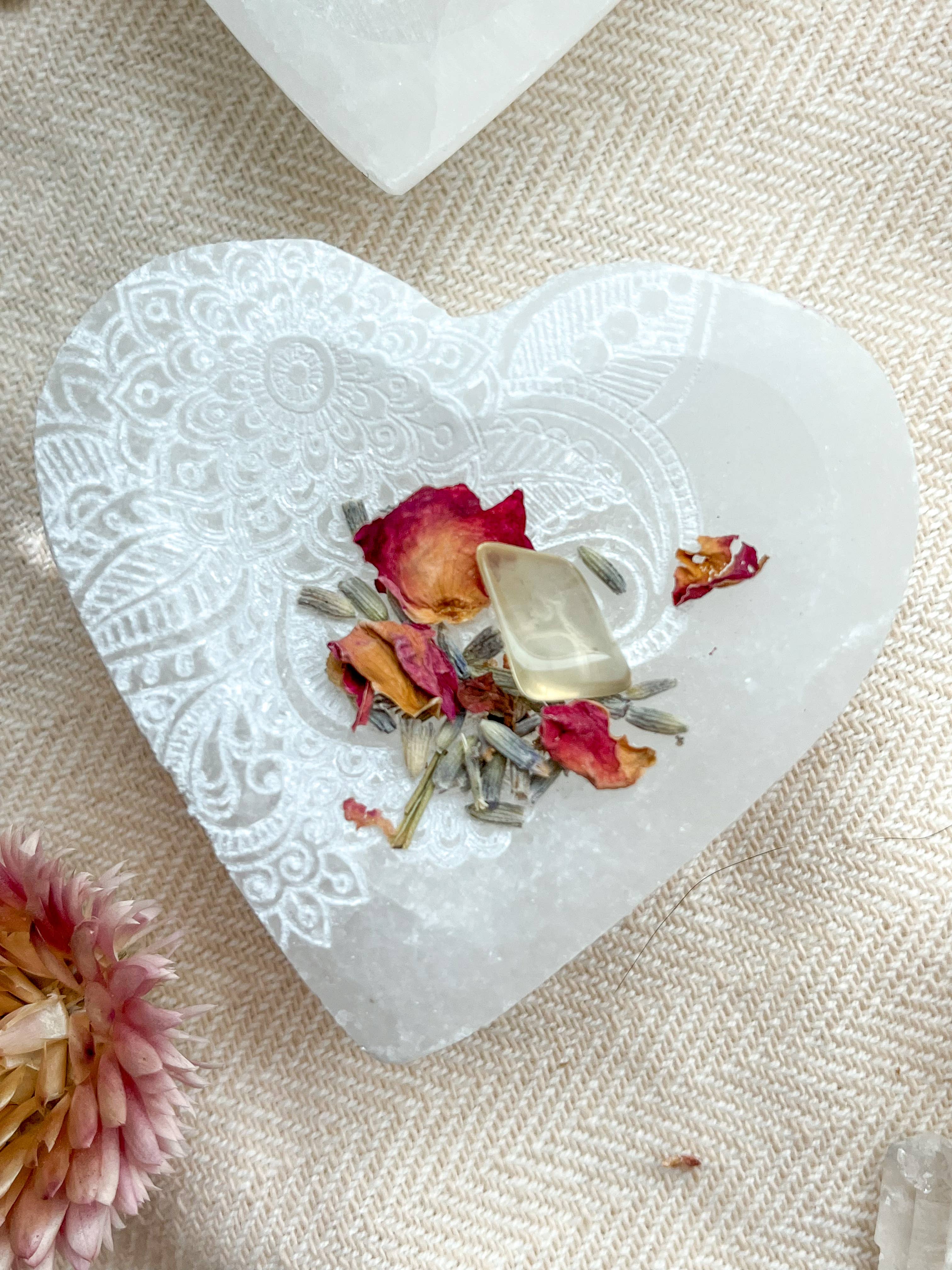 Fractalista Designs - Wholesale Decorative Plate/Dish/Bowl - Henna Heart Selenite Crystal Dish Bowl Mother's Day Gifts2