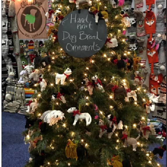 CHILLY DOG LLC - Wholesale Christmas Decoration - Black and White Cat Ornament3