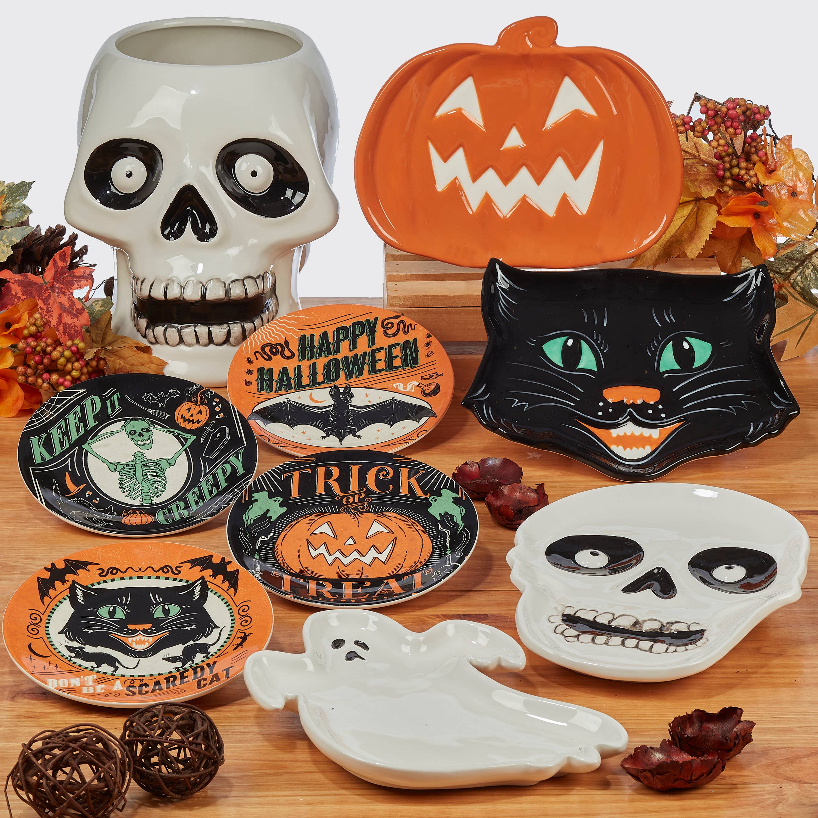 Certified International - Wholesale Decorative Plate/Dish/Bowl - Scaredy Cat Halloween Canape Plate Round 6" asst.1