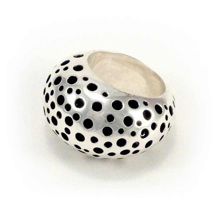 Hermelien ring voor wholesale door Sandra Guzman - Paris