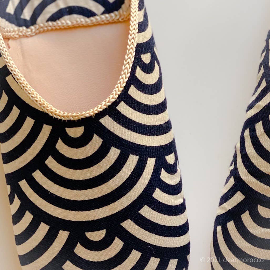 dear Morocco – Großhandel Hausschuhe – Damen – Marokkanische Leder-Babbouche Hausschuhe mit japanischem Seigaiha-Muster7