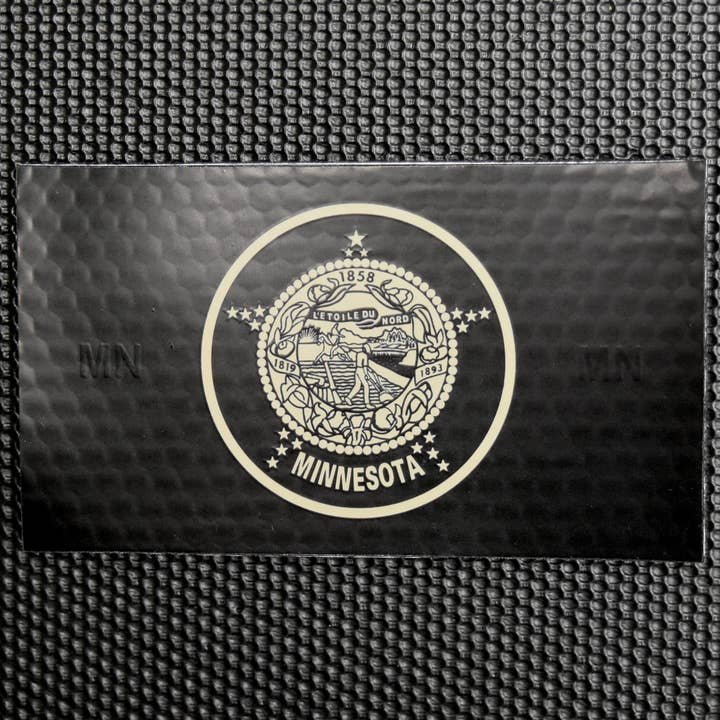 Emblema da Bandeira do Estado do Minnesota em Infravermelho por atacado de BritKitUSA