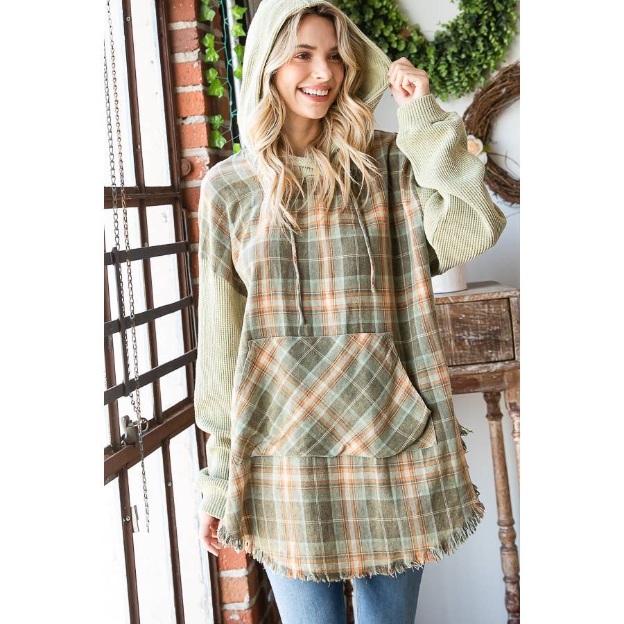 Oli&Hali - Vente Sweat à capuche – femme - PULL À CAPUCHE À CARREAUX DÉLAVÉ AVEC OURLET BRUT ET MANCHES LONGUES0