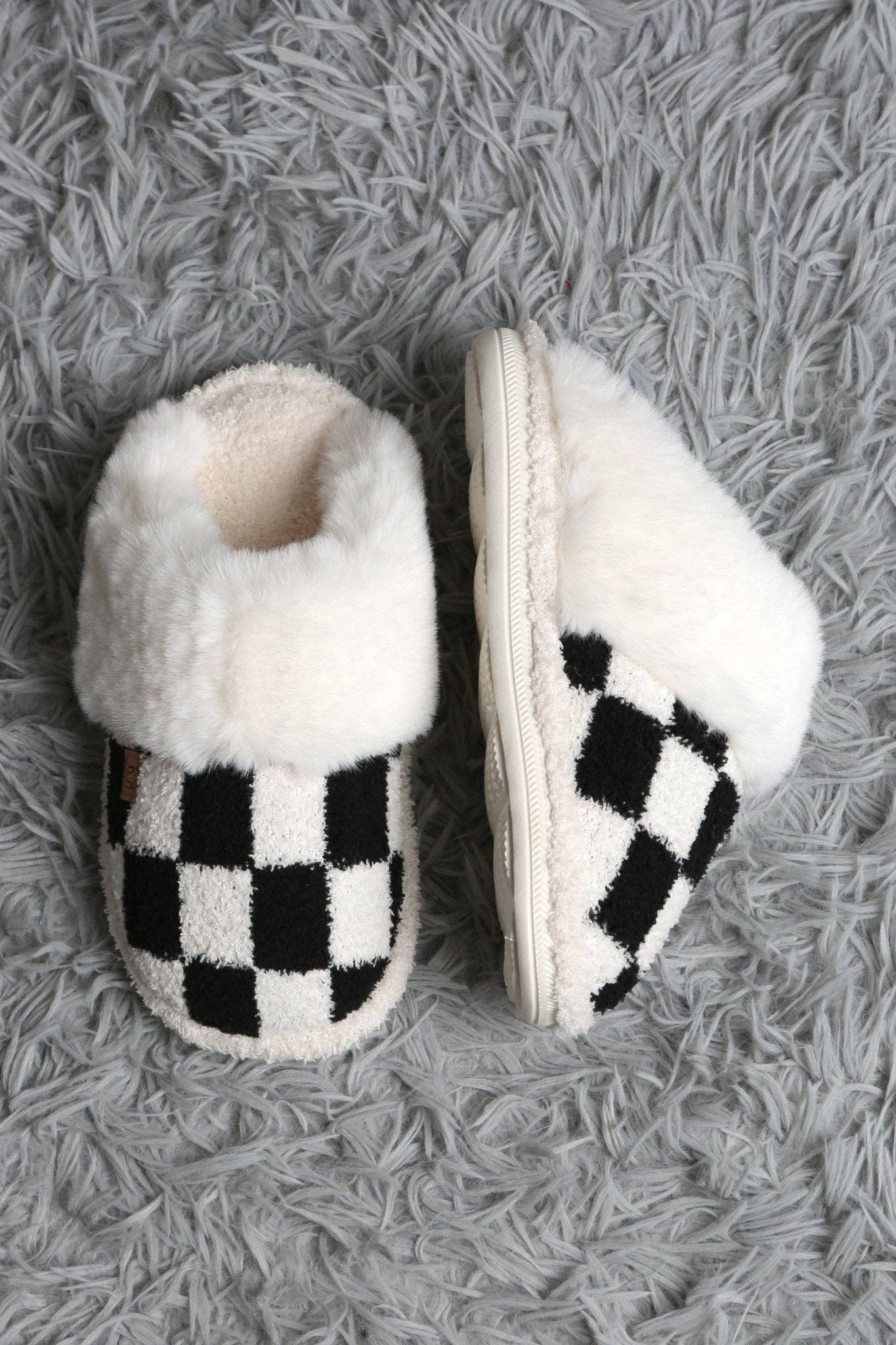 MiMi Wholesale - Wholesale Slippers - Women's - JCL6126 Super Lux Checker Faux Fur Cuff Slippers10