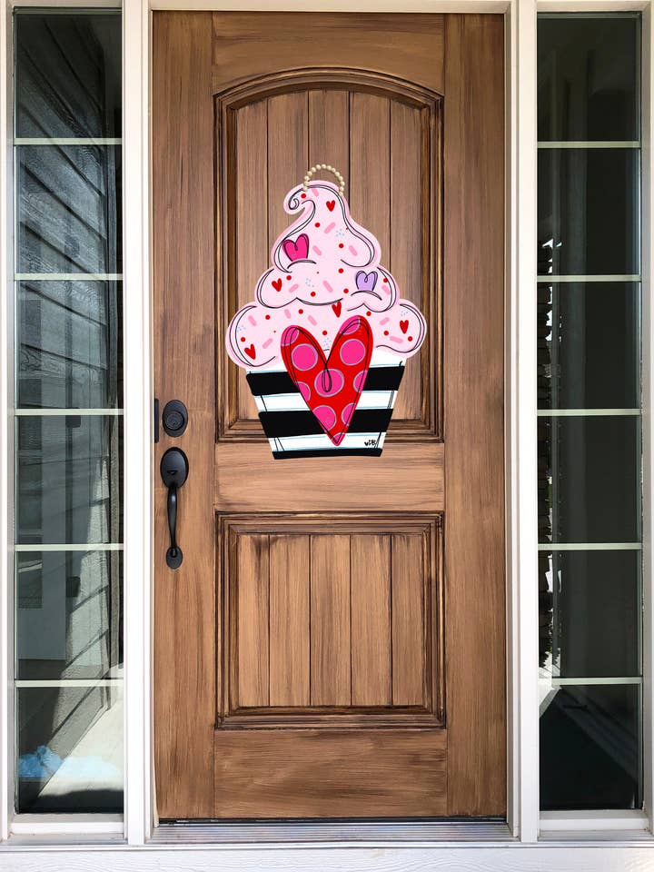 Valentine Cupcake Wooden Door Hanger for wholesale by DoorBadges