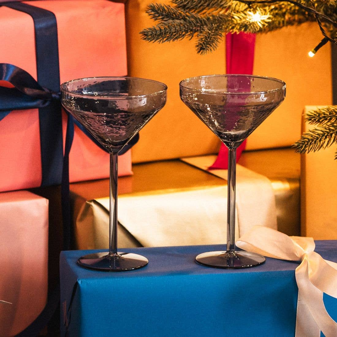 Brût Home and Glassware - Wholesale Cocktail/Liquor Glass - Cocktail Glass Claude | set of 2 | grey | Martini glasses1