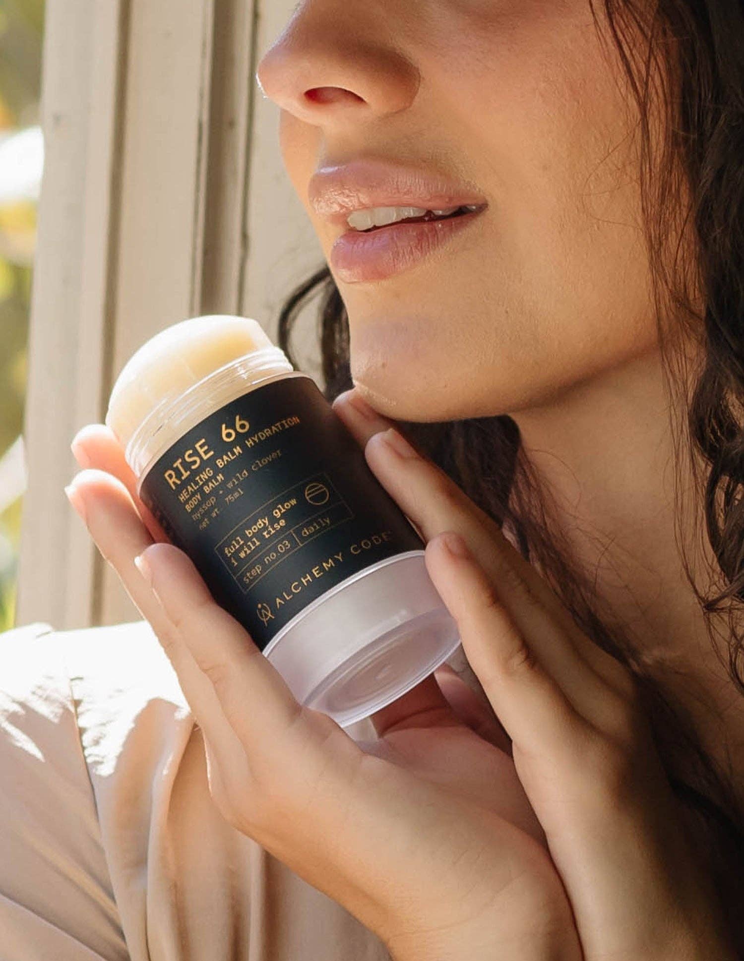 Alchemy Code - Venta al por mayor Crema corporal - RISE 66 Bálsamo Corporal | Hidratación Curativa con Hisopo + Hierba de Limón1