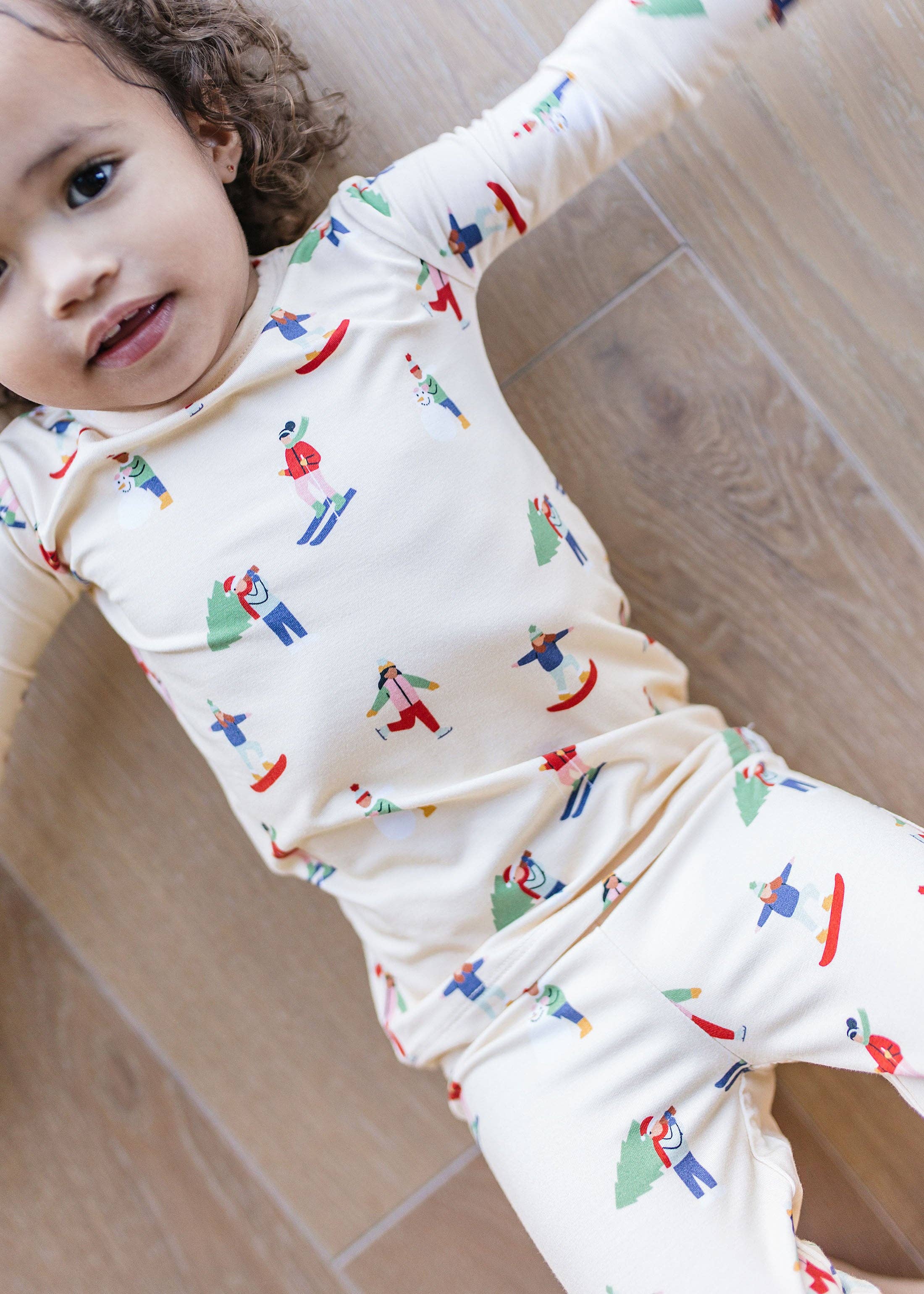 Loocsy LLC - Wholesale Sleepwear Set - Kids - Skiers Pajama Set6