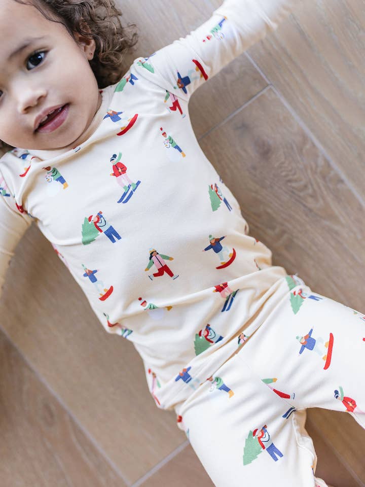 Loocsy LLC - Wholesale Sleepwear Set - Kids - Skiers Pajama Set6