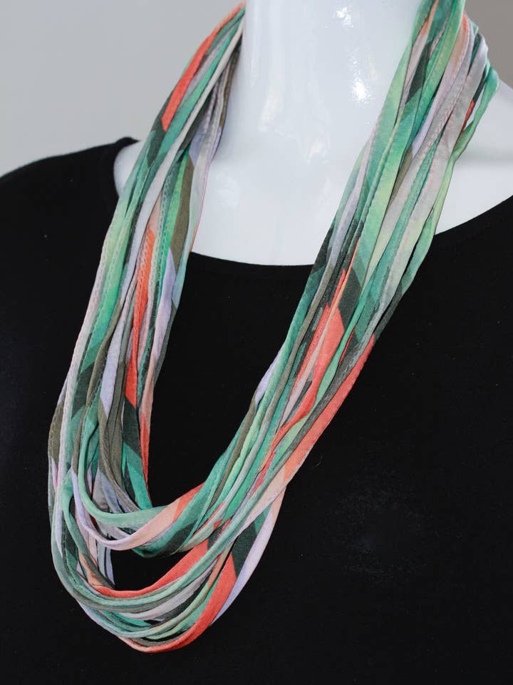 Cachecol ou Colar Infinity 'RETRO' por atacado de Necknots