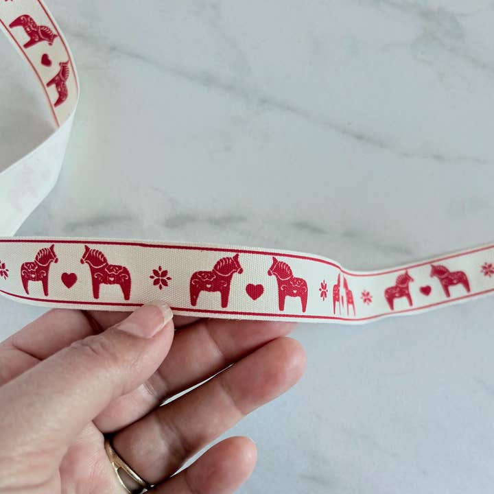 Scandinavian Hearts - Wholesale Ribbon - Gift Wrapping - Swedish Dala Horse Cotton Ribbon Gifts Crafts & Decor 5 yds8