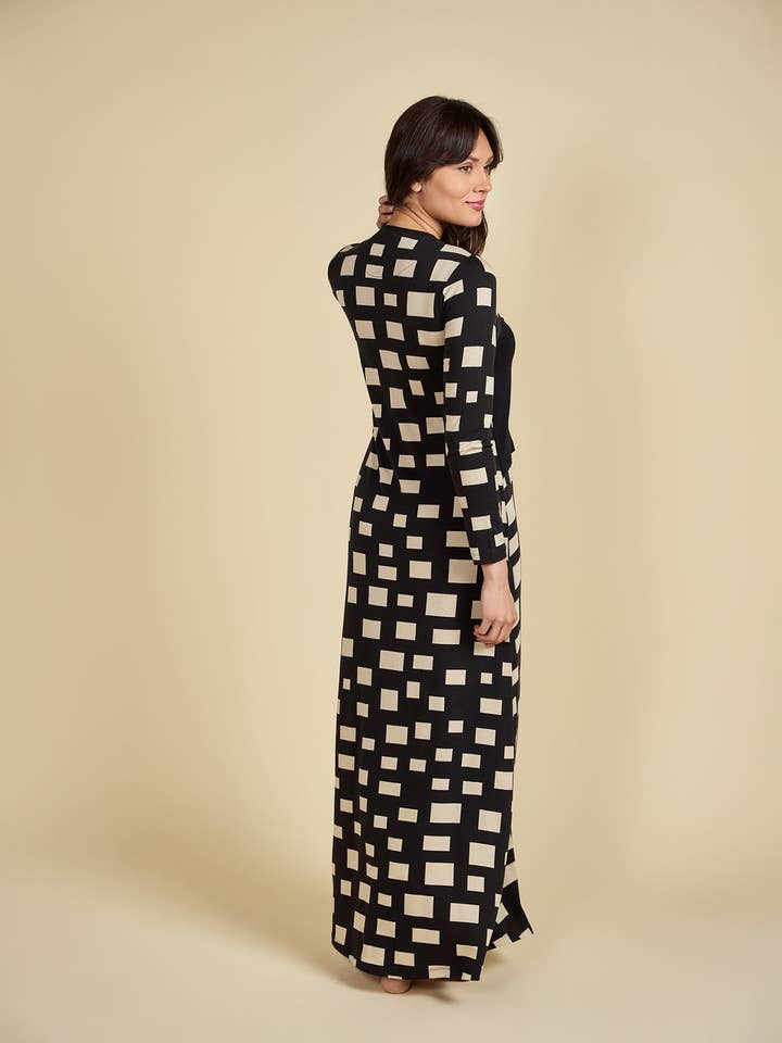 Box Print Nursing Nightgown for wholesale by Ellwi Design