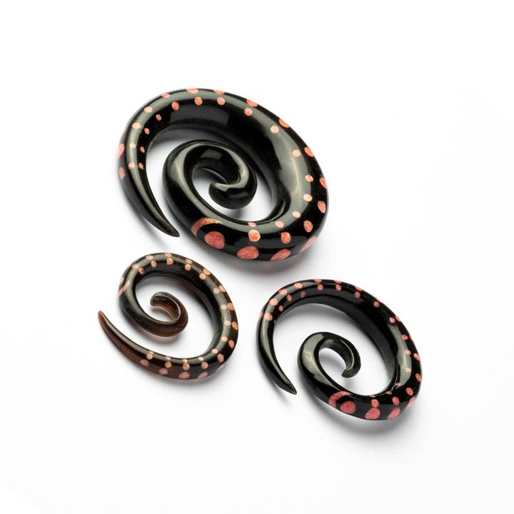 Tribu - Wholesale Gauge/plug earrings - Dotted Spiral Gauges with Stone Inlay8