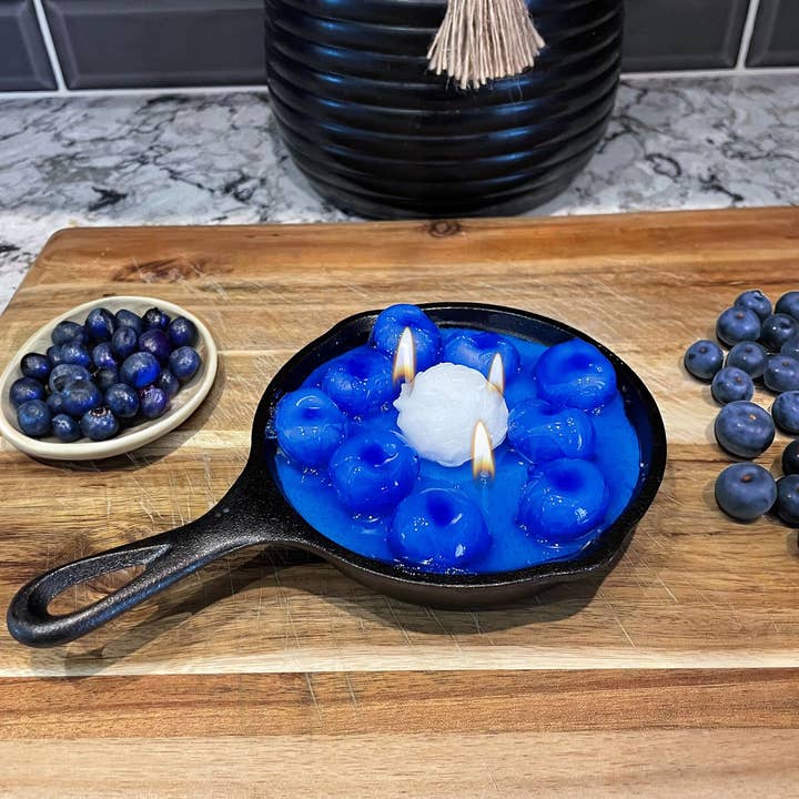 Blueberry Pie Skillet Candle for wholesale by The Candle Cottage & DUOS Dual Fragrance Candles