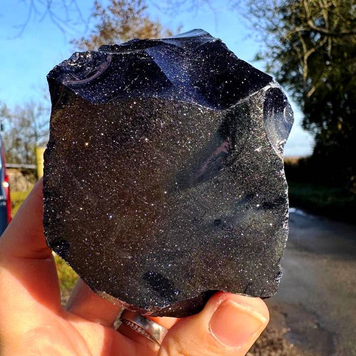 Pezzo grezzo di cristallo di goldstone blu 2-5+cm roccia di goldstone Elfo per la vendita all'ingrosso da parte di Elf Kendal Hippies