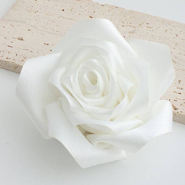 UZ Wholesale Store – Großhandel Broschen – Einfarbiges Broschenzubehör in Blumenform7