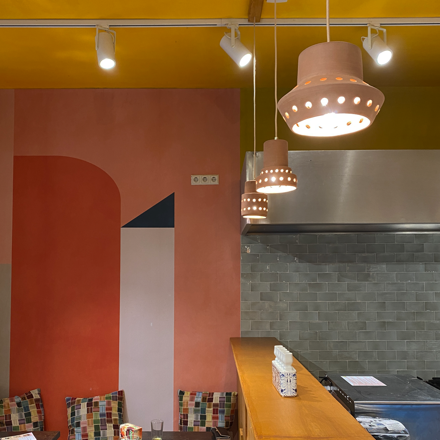 Greatceramics - Wholesale Chandelier/Hanging Light - Lamp Waikiki  Beach Terracotta open| Handmade | Ceramic3