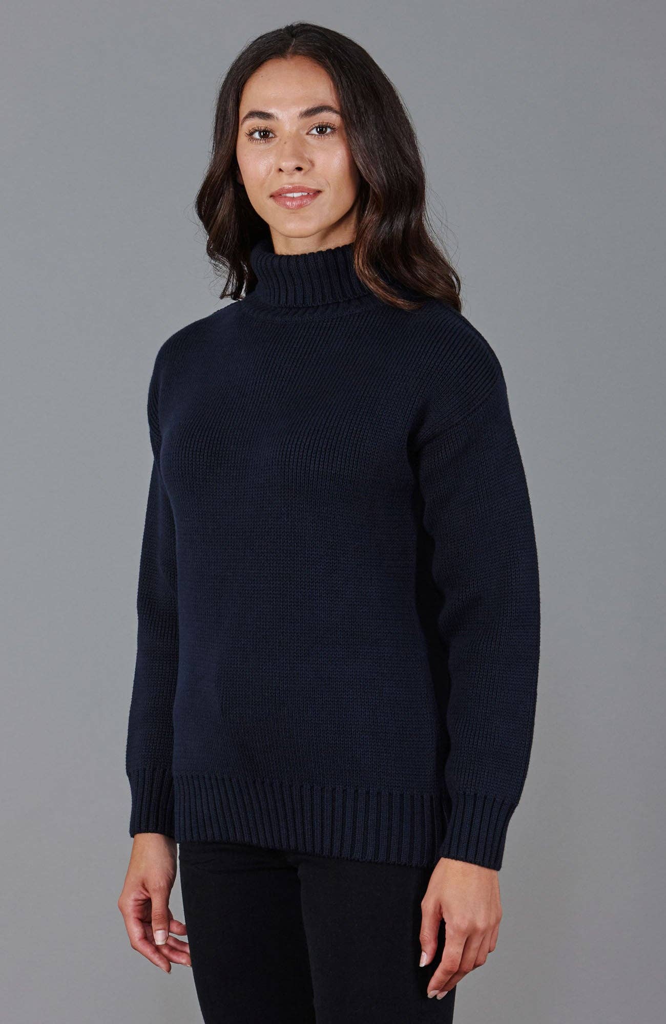 Paul James Knitwear - Vente Pull en maille – femme - Pull à col roulé Submariner en pur coton épais pour femmes10