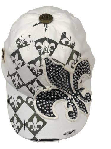 Casquette Fleur De Lis à imprimé abstrait à strass pour la vente par Mardi Gras Creations