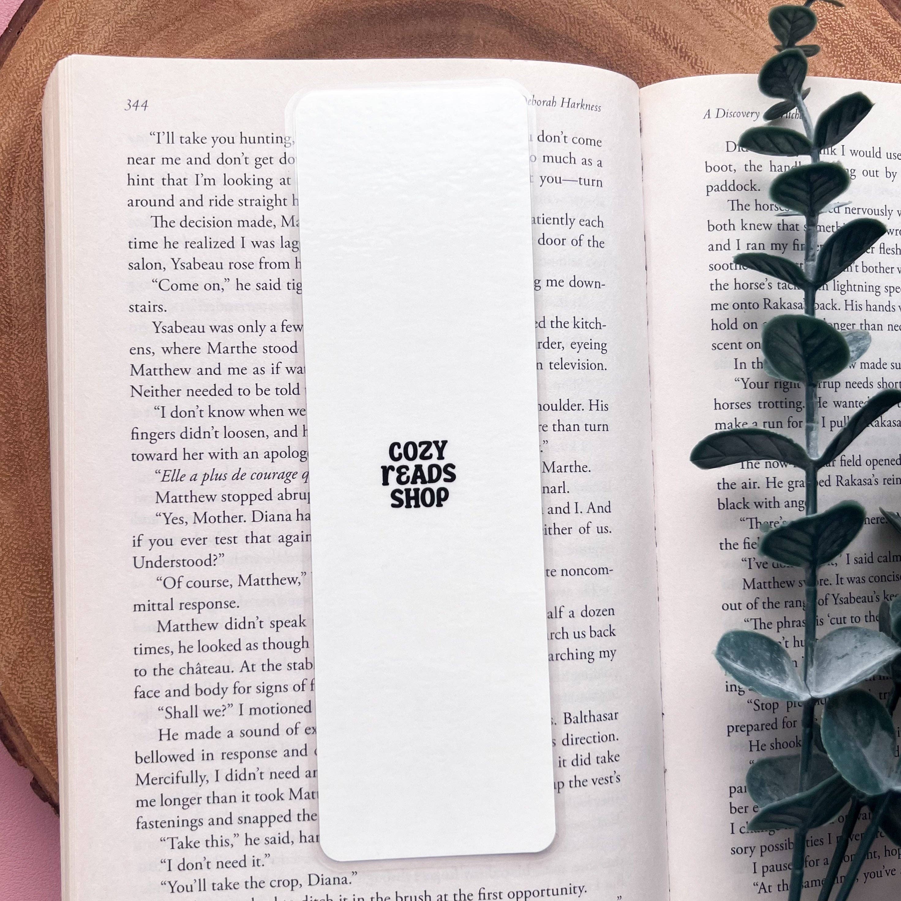 Cozy Reads Shop - Wholesale Bookmark - Checkered Pages Bookmark1