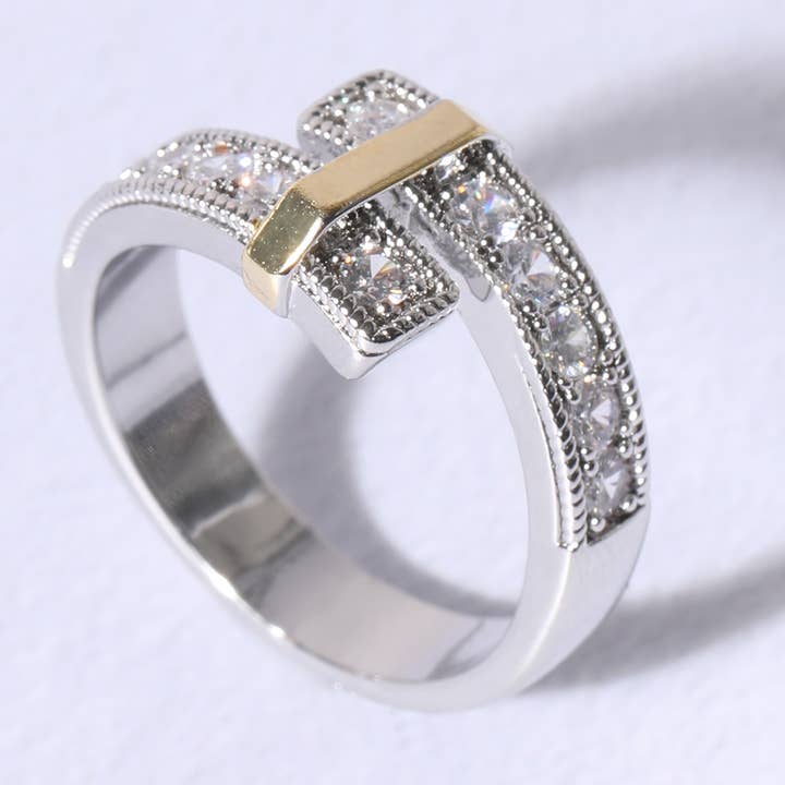 Anillos de circonitas cúbicas cruzadas de dos tonos para venta al por mayor de Fashion City