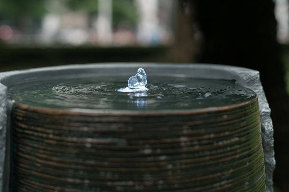 A&B Home Group Inc. – wholesale Outdoor ornament/decor – 17x17x26" Polyresin Fountain - Gray8