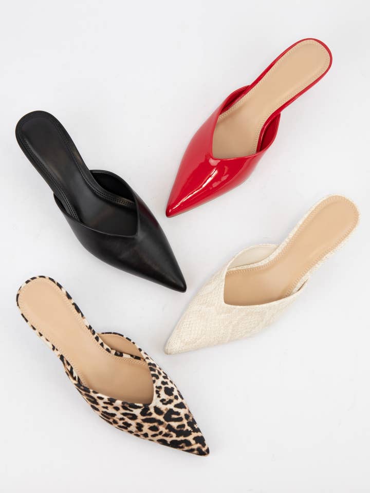 CCOCCI - Wholesale Low heels – Women′s - JAVANA V-CUT TOPLINE POINTED-TOE KITTEN HEELS0