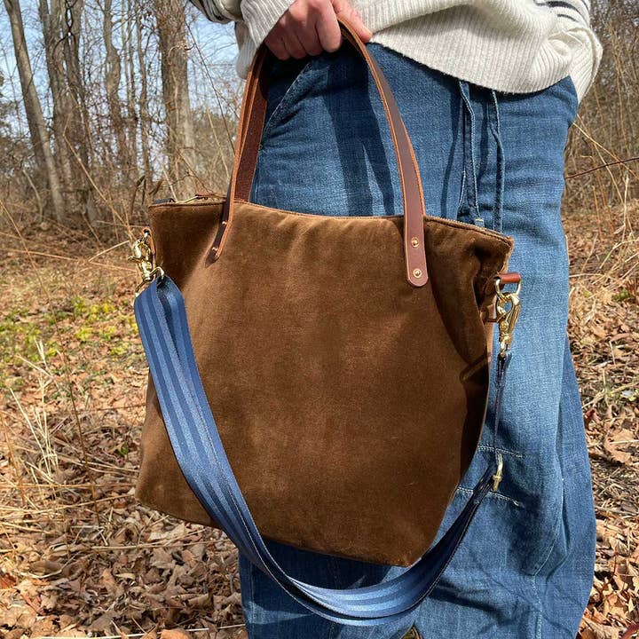General Knot & Co. - Wholesale Tote Bag - Women's - Velvet Nomad Tote- Walnut4