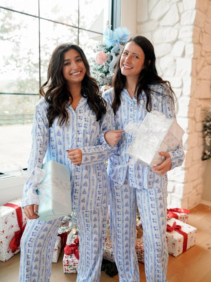 KENZKUSTOMZ - Wholesale Sleepwear Set - Women's - Blue Christmas - Long Pajama Set11