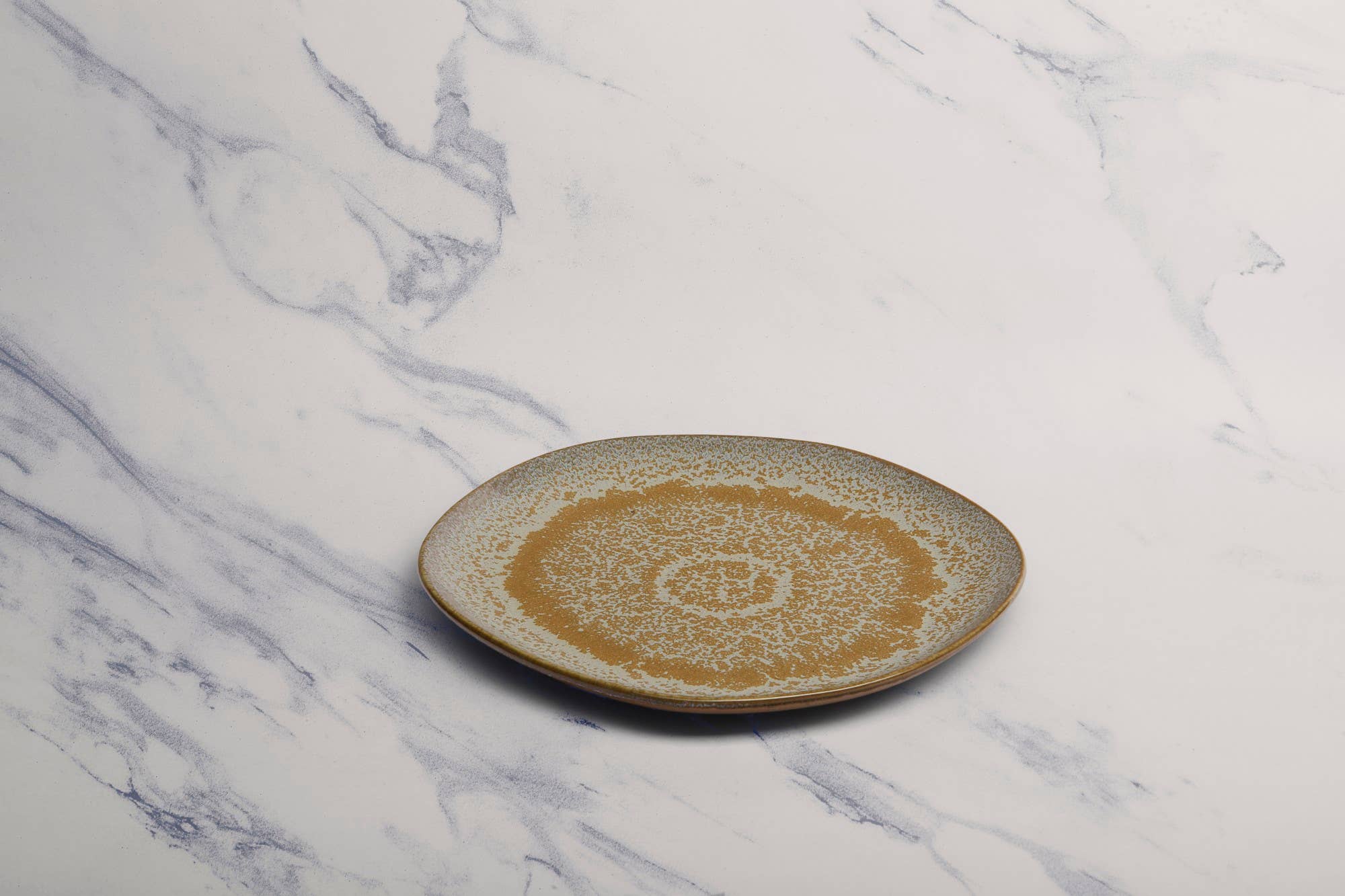 Ariane Fine Porcelain - Vente Assiette - Assiette à dîner en porcelaine artistique | Forme irrégulière3