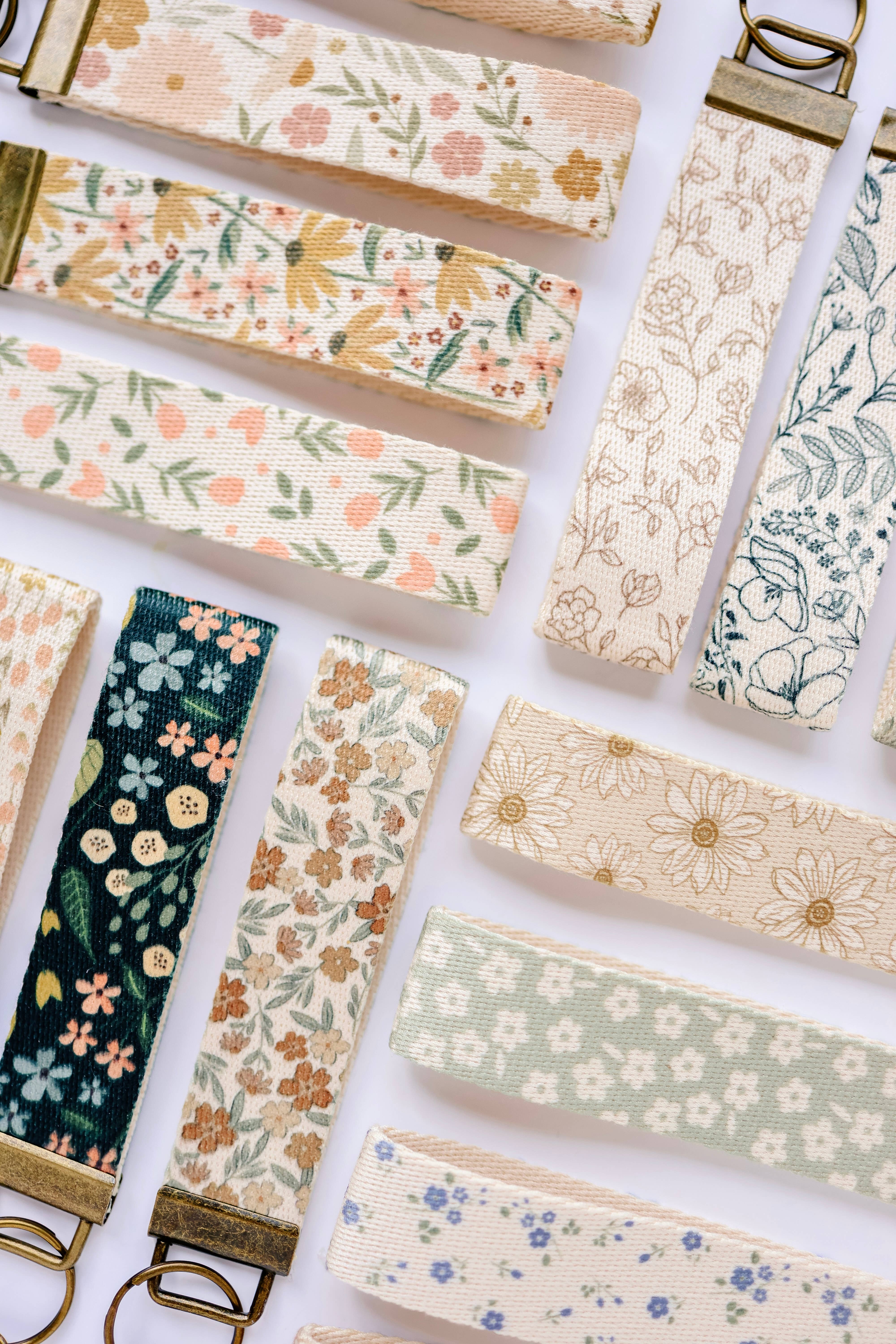 Frederick Family Co. – wholesale Snodd - Unisex – Nyckelband i canvas för handled, nyckelarmband21