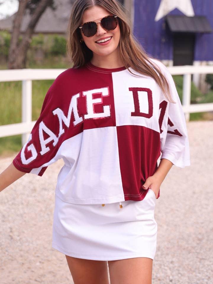 Huddle Up Color Block Top - Vinrød for engroshandel hos Jess Lea