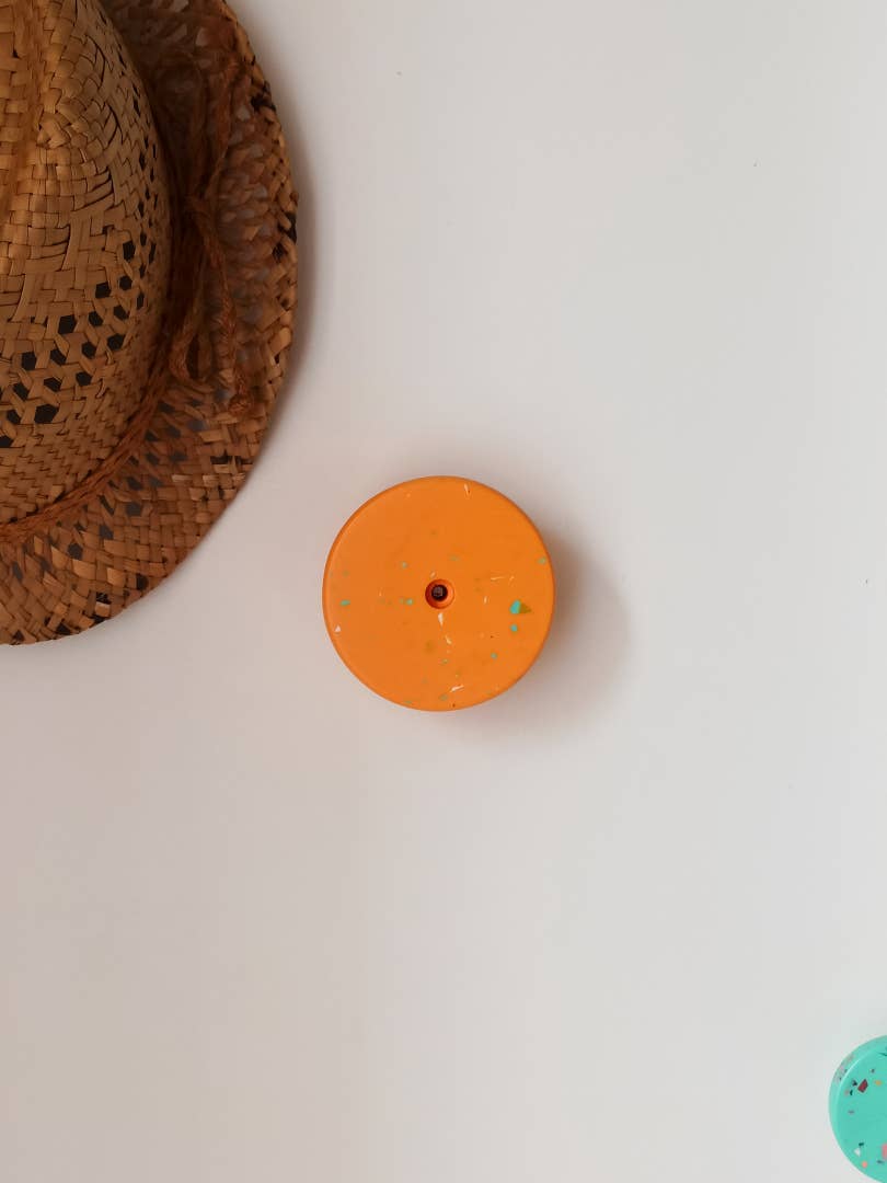 Hey Denise - Wholesale Wall Hook - Large terrazzo Jesmonite coat hook – Handcrafted design7