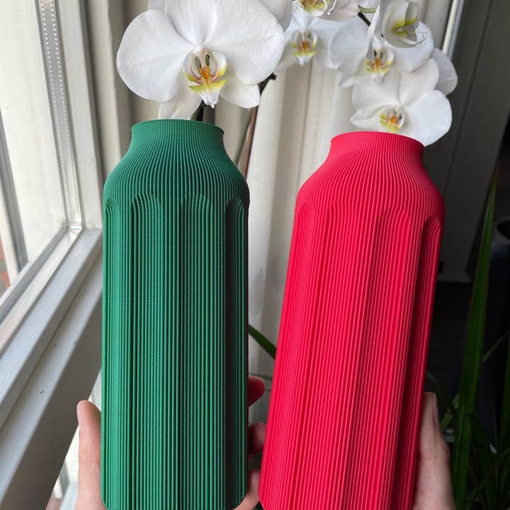 Grof Amsterdam - Wholesale Vase - Lunga Big - 3D printed vase for dried flowers7