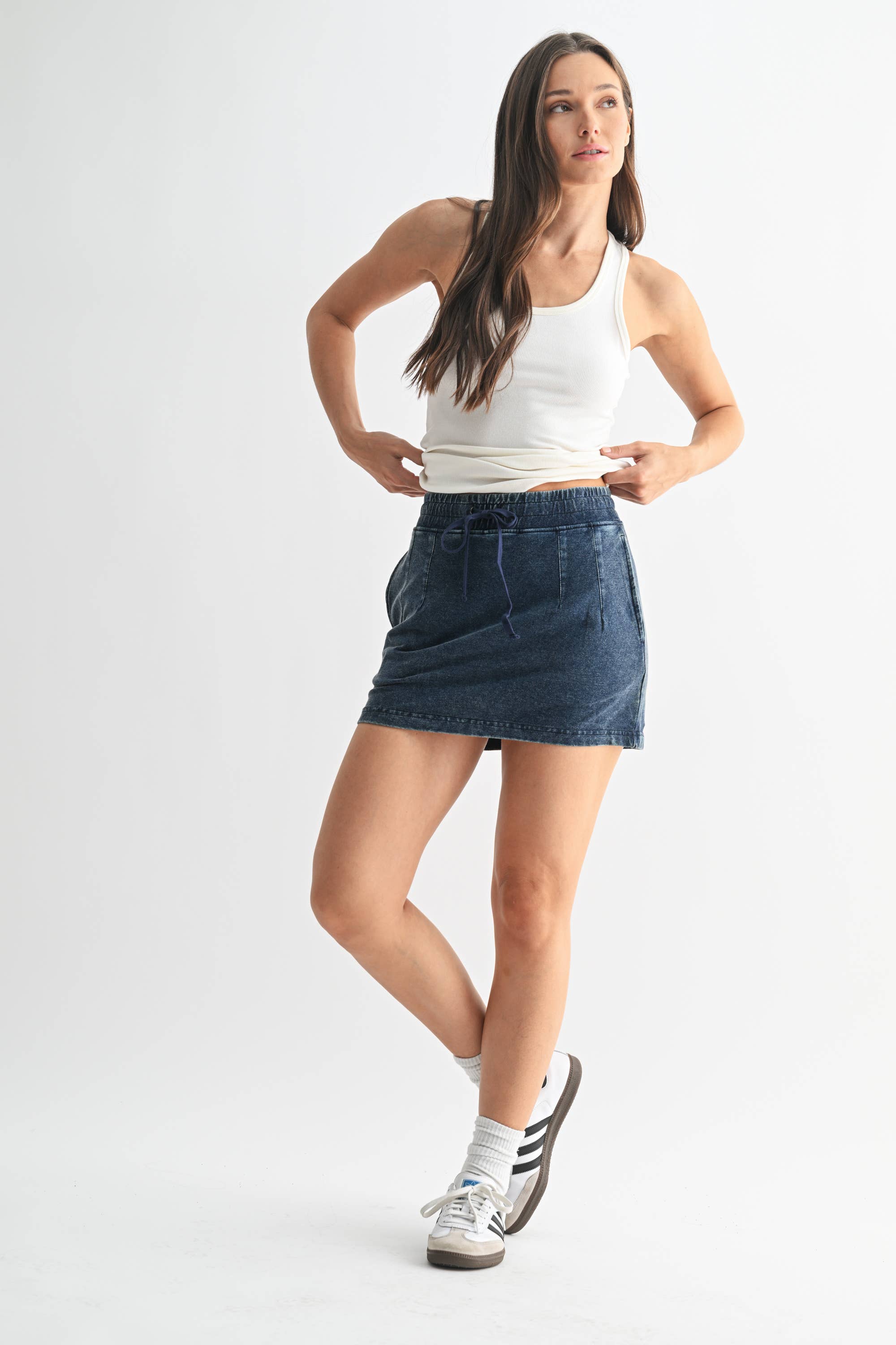 Mono B - Wholesale Tank Top - Women's - Slim Fit Scoop Neck Tank Top18