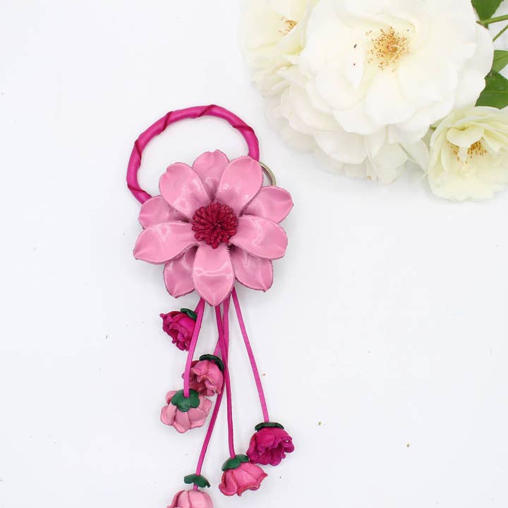 Sunflower Handmade leather inc - Wholesale Keychain - Women's - Leather flower key chain key purse bag charm12