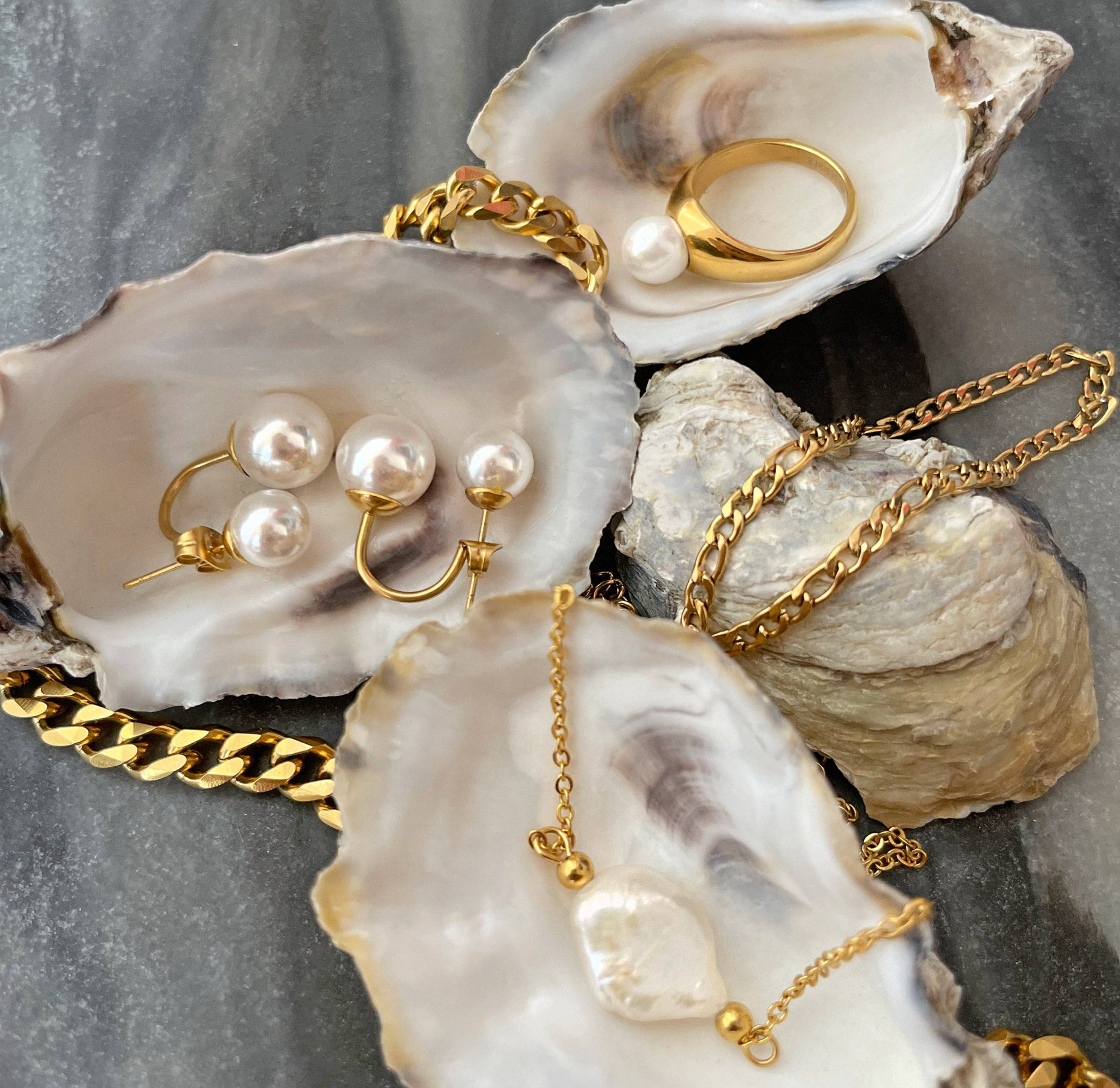 MAI DESIREE – wholesale Stud/post earrings – DION DOUBLE PEARL EAR JACKET STUD EARRINGS4