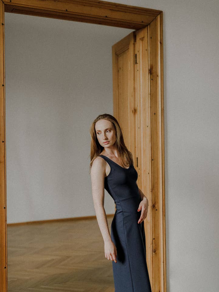 VIKTORIA&VIKTOR - Wholesale Jumpsuit - Dames - JERSEY VIOLA jumpsuit met uitsparing4