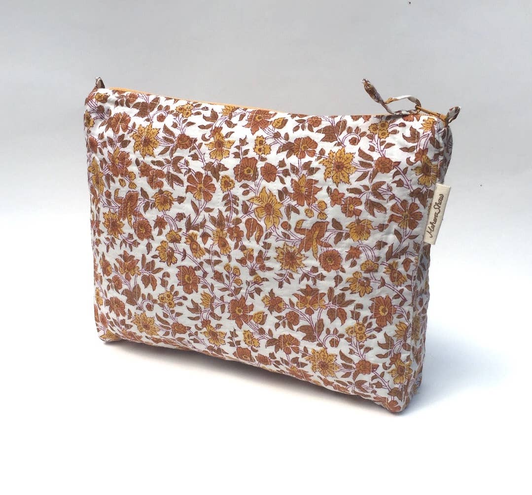 Mehera Shaw – wholesale Make-up/cosmetic bag – Cosmetics Bag - Compact - Quilted Hand Block Print Cotton0