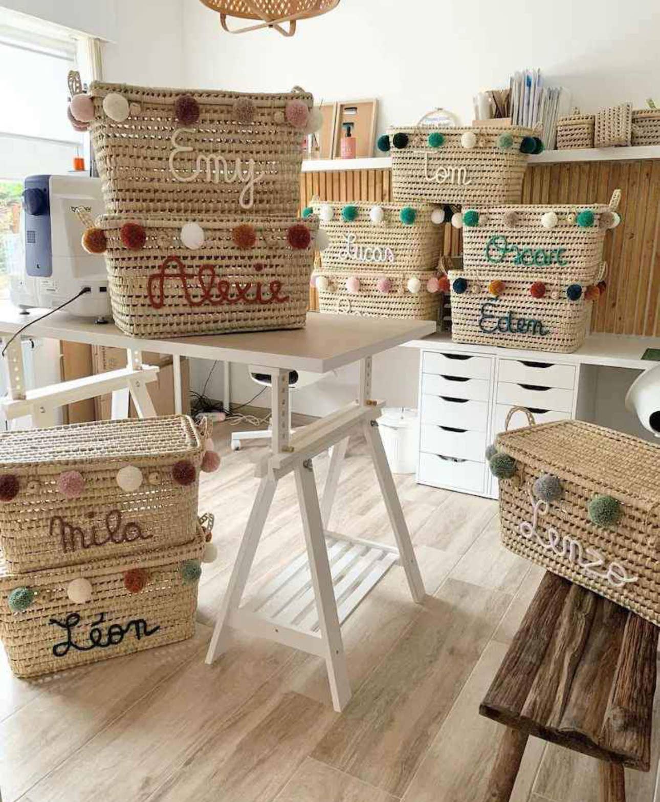 Mikwi - Wholesale Toy Storage Box - Kids & Baby - Personalized toy trunk, Pompoms TOY BOX   -WHOLESALE 6