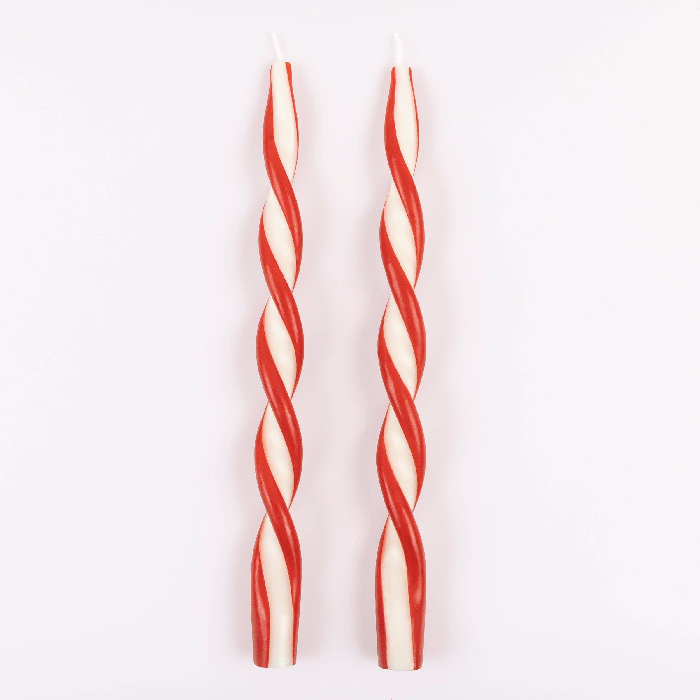 Meri Meri – wholesale Tapered candle/candlestick – Red Stripe Twist Candles2