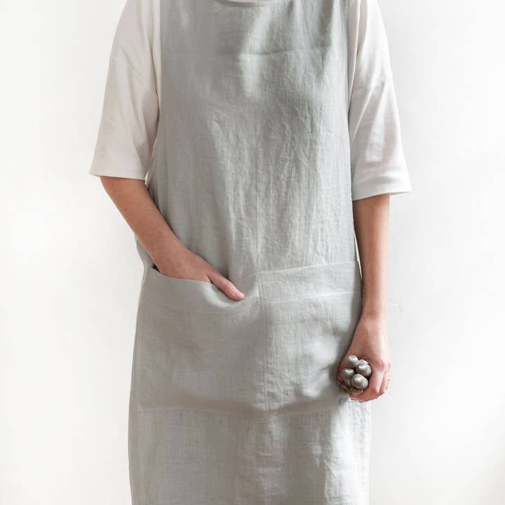 AmourLinen - Wholesale Apron - Pinafore linen apron6