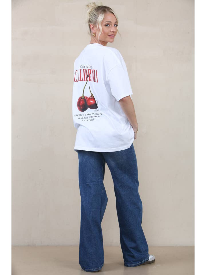 Hvid Kvinders oversize T-shirt 220 GSM med kirsebærprint fra California for engroshandel på Faire3