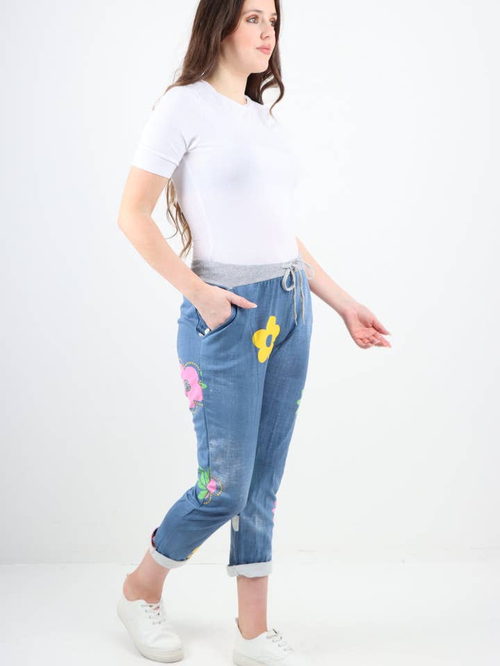 Miss Bold - Wholesale Pants - Women's - Italian Ditsy Floral Printed Cotton Trousers1