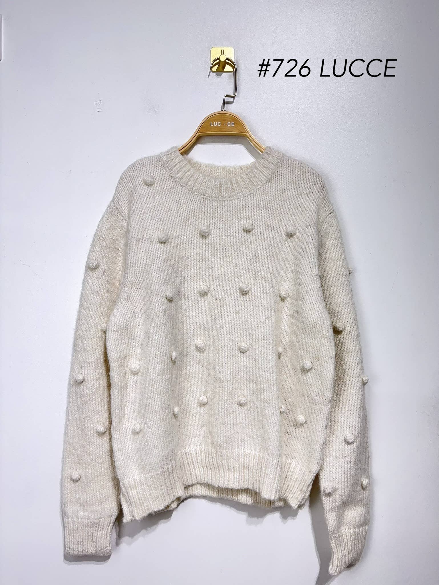 LUCCE - Wholesale Knit Sweater - Women's - Sweater with tassels - PU7261