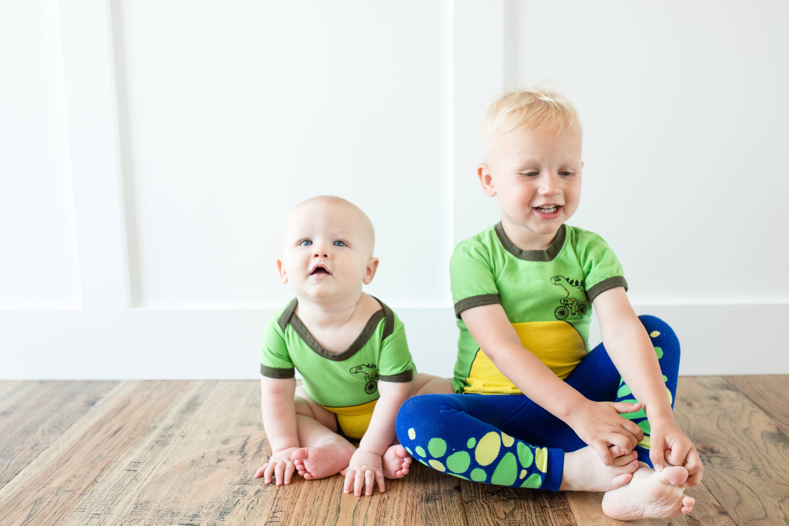 Doodle Pants – wholesale Bodysuit (non-footed) – Baby – Dino Green Baby Bodysuit6