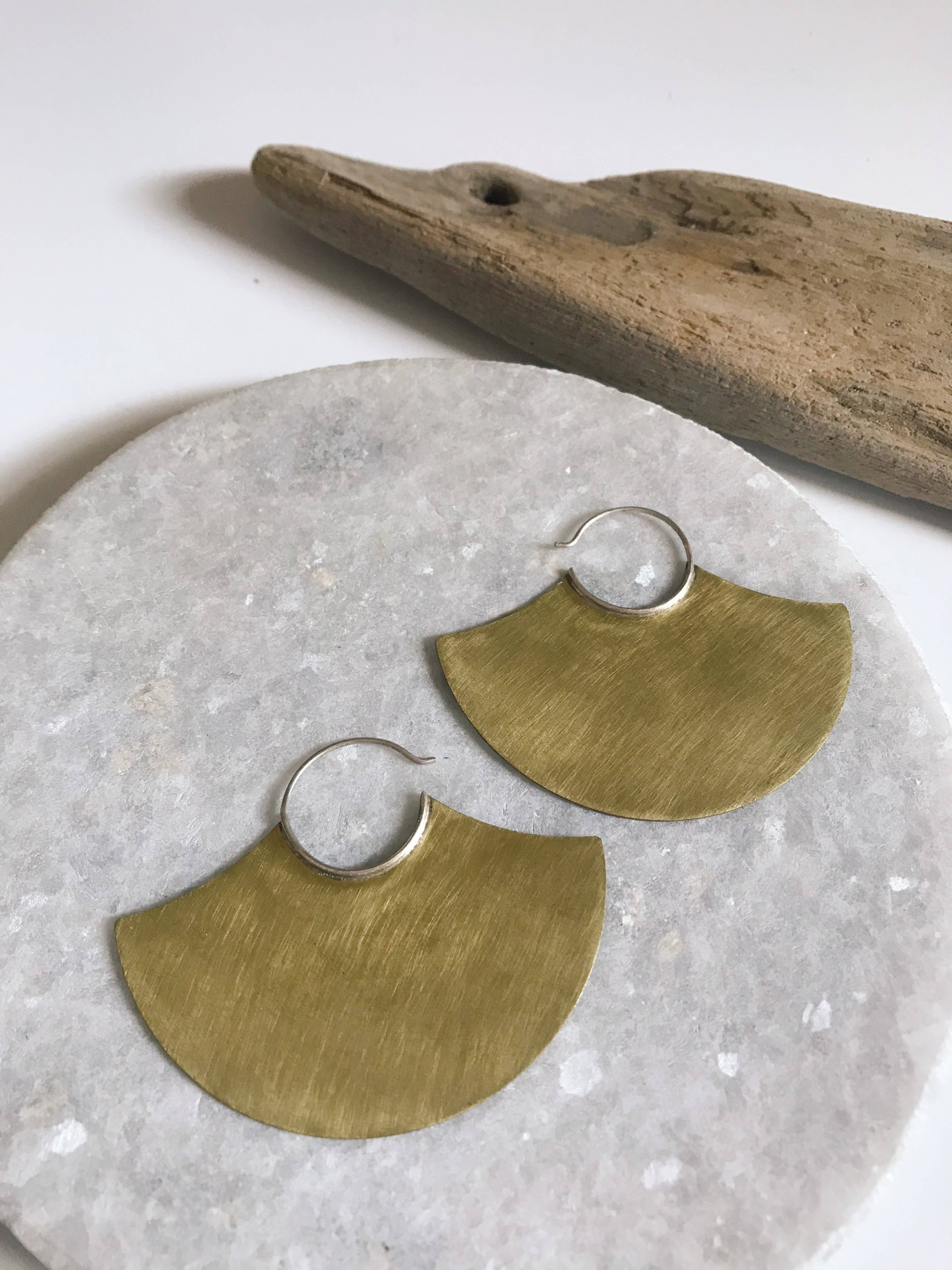 Modern Madini – Brincos de argola por atacado – Aros de disco de ventilador médio1